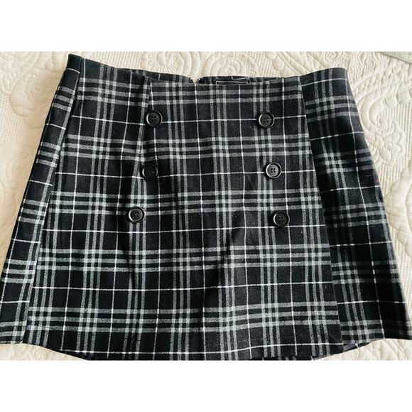 HAVE Los Angeles Black & White Plaid Skort Skirt size M nwot - Picture 1 of 4